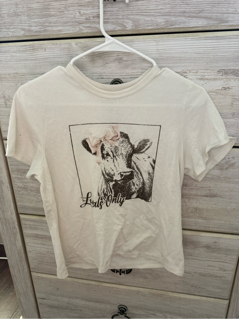 Cream Graphic Tee with Cow Print and Bow